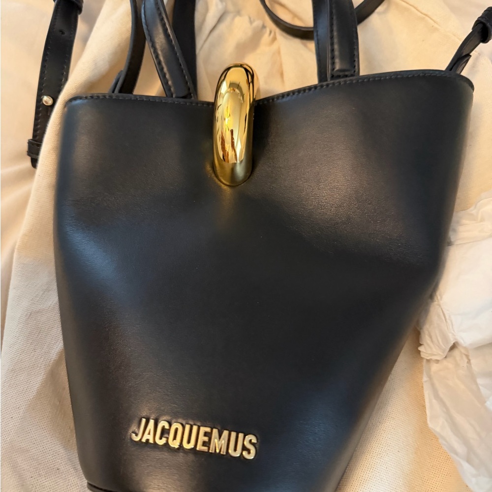 Jacquemus The Small Bambola Black Leather Bucket Bag NBW - Picture 5 of 15